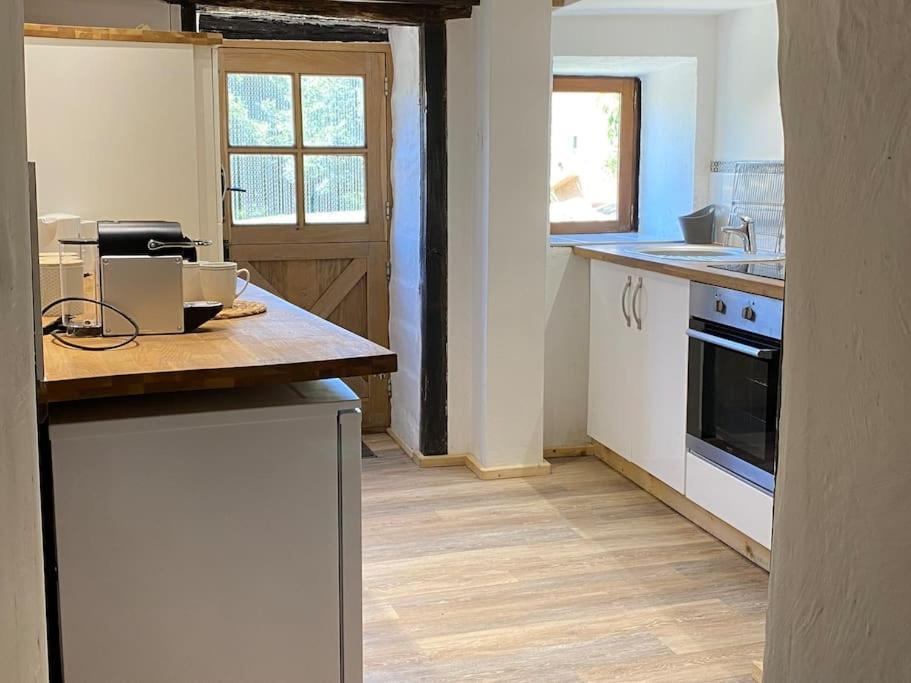 Spacious 1 Bed Home With Shared Pool Champagnac-la-Riviere Bagian luar foto